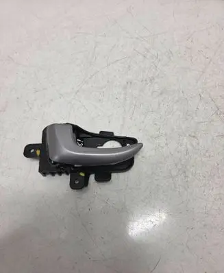 Hyundai i30 Front door interior handle 82613GD000
