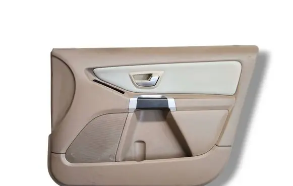 Volvo XC90 Front door card panel trim 39896768 1473775