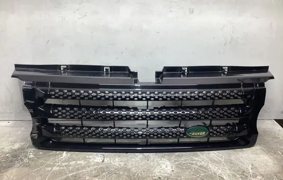 Front bumper upper radiator grill