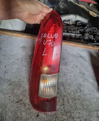 Volvo V70 Rear/tail lights 9154493