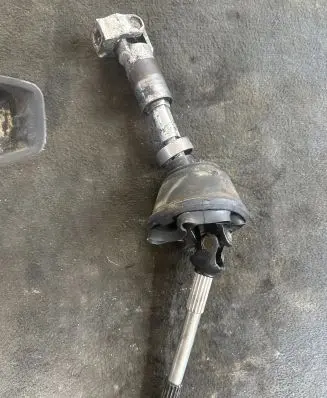 Volvo S60 Steering column universal joint