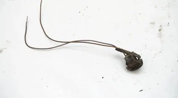 BMW 3 E90 E91 Windshield washer spray nozzle 