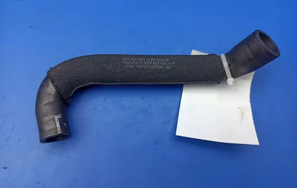 Mercedes-Benz C W204 Engine coolant pipe/hose A6462081082