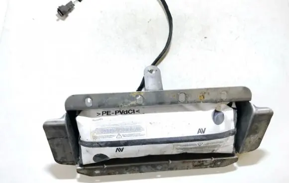 Peugeot 607 Passenger airbag