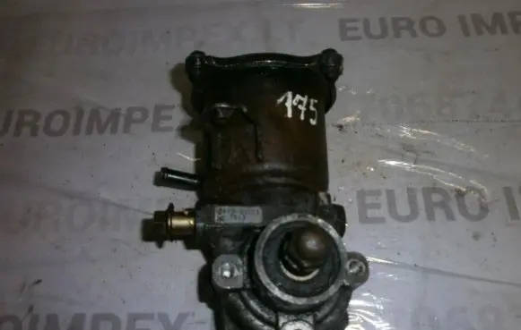 Subaru Forester SF Power steering pump 47801001