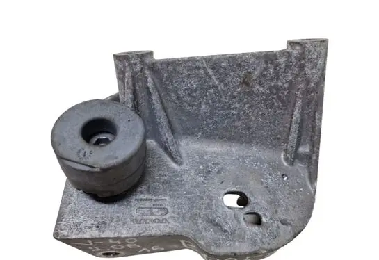 Volvo V40 Engine mounting bracket 31359637 31430916