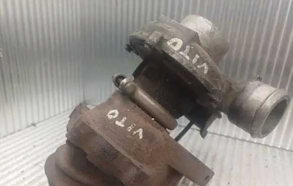 Mercedes-Benz Vito Viano W639 Turbo A646096029901 0390506LX