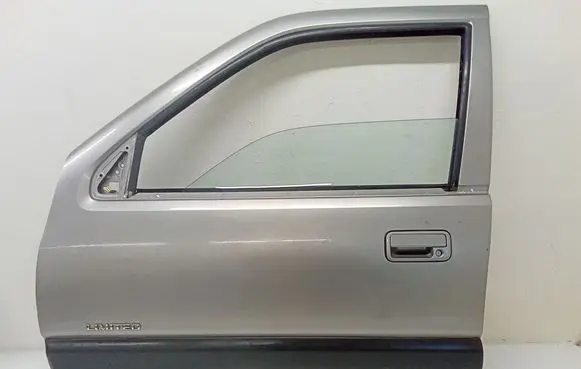 Opel Frontera B Front door 97145687