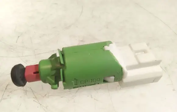 Clutch pedal sensor