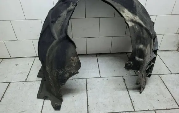 Porsche Taycan 9J1 Front arch 9J1810907D