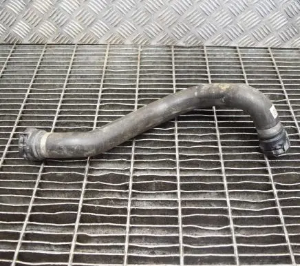 BMW 2 F22 F23 Engine coolant pipe/hose 7635794