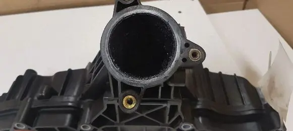Volkswagen PASSAT CC Intake manifold