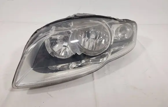 Audi A4 S4 B7 8E 8H Headlight/headlamp 8E0941003BK 0301219203