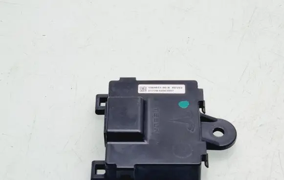 Tesla Model S Sensor 106965100B