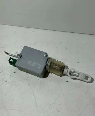 Audi A2 Tailgate boot lock/latch motor 8Z0962115