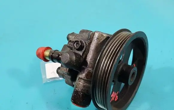 Toyota RAV 4 (XA20) Power steering pump IMPRK1592916