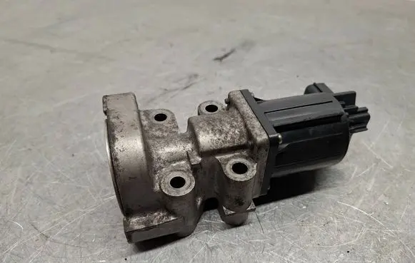 Opel Astra H EGR valve 8973766633 K5T70380