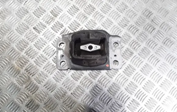 Ford Mondeo MK IV Engine mount bracket 7G917M121BA