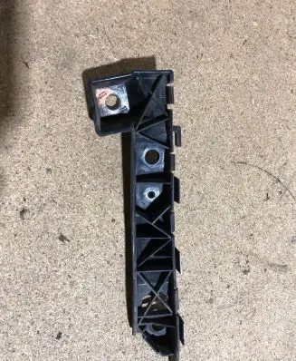 KIA Ceed Front bumper mounting bracket 86513-1h000