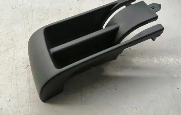 Toyota Verso Rear seat rail trim cover 721370F060B0 721370F060
