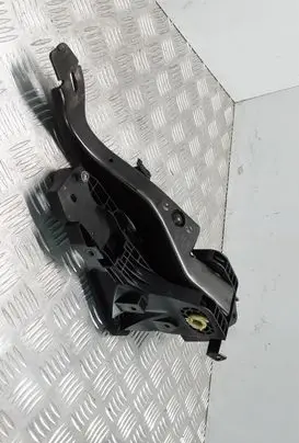 Volkswagen Golf VII Brake pedal 5Q2721058AR