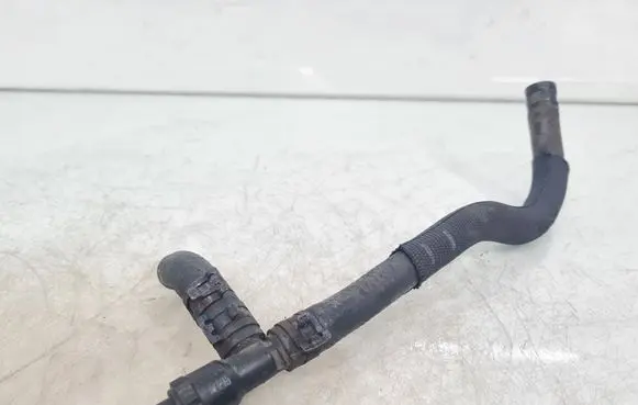 Skoda Octavia Mk3 (5E) Fuel temperature sensor 04L919565