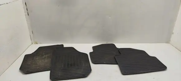 Skoda Roomster (5J) Car floor mat set 5J1862436