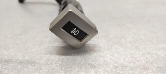 Fog light switch