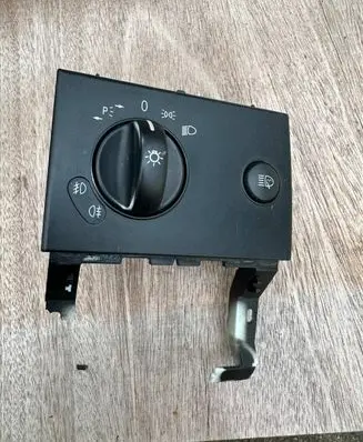 Mercedes-Benz Vito Viano W639 Light switch A6395450504 ZGS003