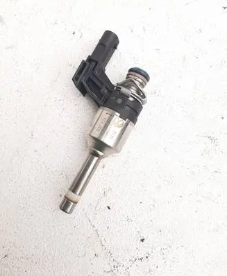 Skoda Yeti (5L) Fuel injector 03F9061