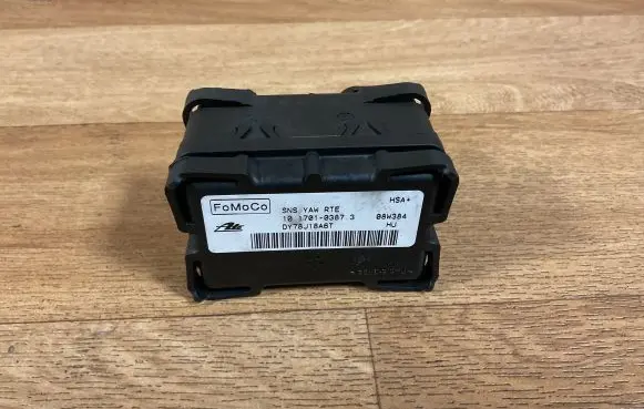Volvo V50 ESP acceleration yaw rate sensor 10170103873 08W384 DY78J18A6T