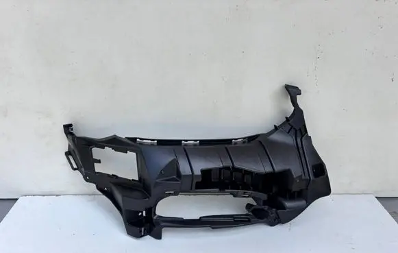 BMW X4 G02 Fog light bracket 8064596