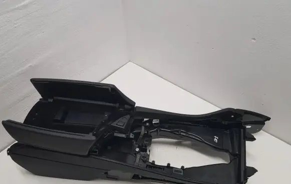 BMW 5 F10 F11 Center console 91715702 92066734 514572458410