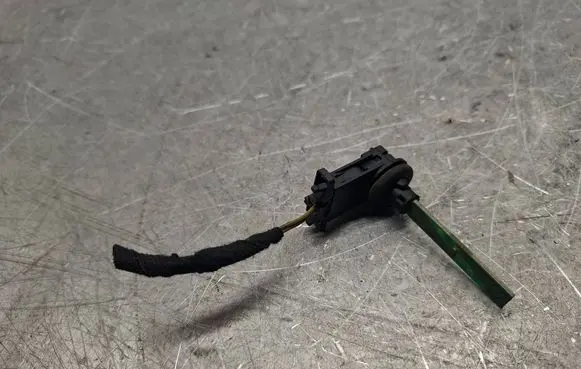 Audi A6 S6 C5 4B Interior temperature sensor 4B0820539