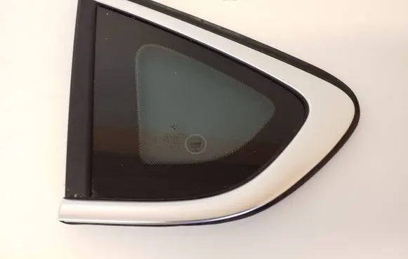 BMW X4 F26 Rear side window 43R004529 E000214