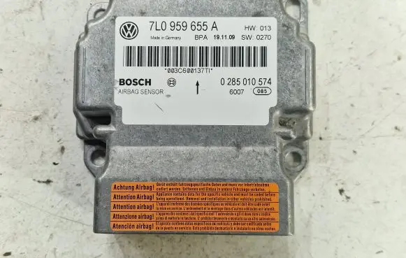 Volkswagen Touareg I Airbag control unit/module 7L0959655A 0285010574