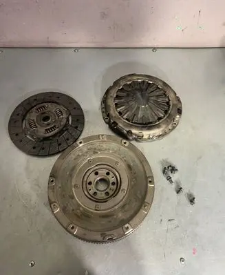 Ford Kuga II Clutch set kit Lc03ld010b AV616477BD 160105a
