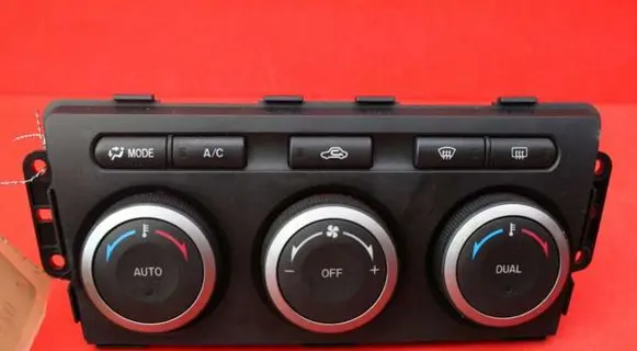 Mazda 6 Climate control unit T1005815J