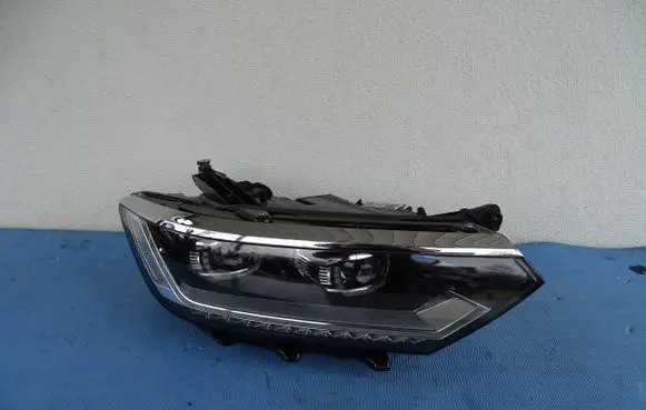 Volkswagen PASSAT B8 Headlight/headlamp 3G1941082C