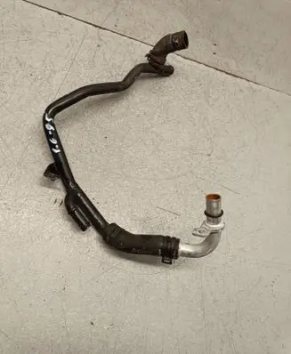 Engine coolant pipe/hose