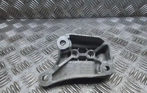 Citroen Jumpy Gearbox mounting bracket 9673773380A