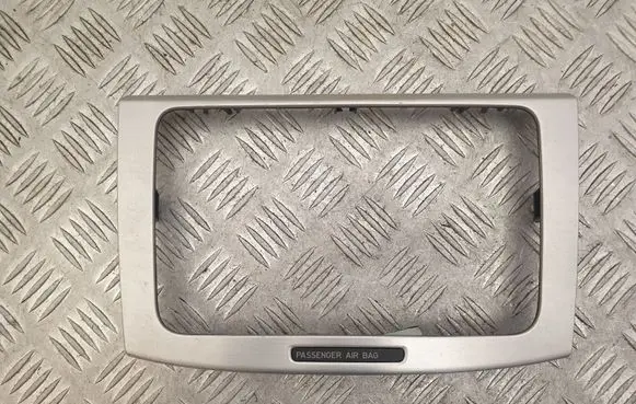 Volkswagen PASSAT B6 Radio/GPS head unit trim 3C0858069AG