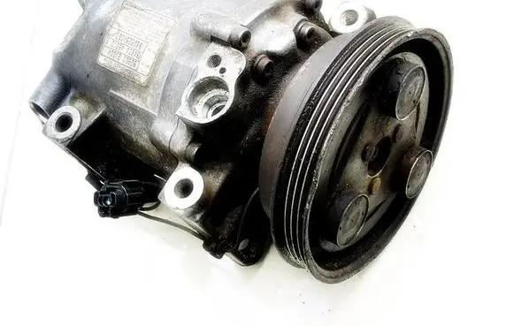 Nissan Primera Air conditioning (A/C) compressor (pump) 7165305659