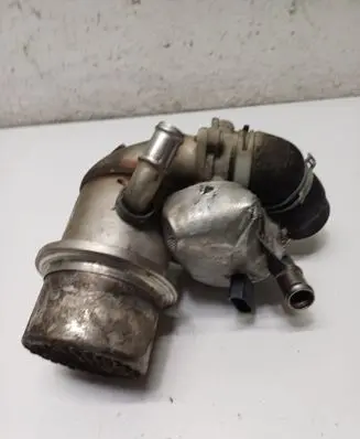 Skoda Octavia Mk3 (5E) EGR valve cooler 04L131512