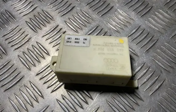 Audi A4 S4 B5 8D Immobilizer control unit/module 4A0953234F