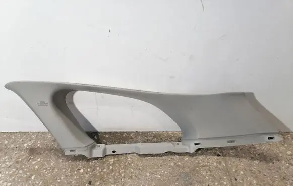Toyota Avensis T270 (D)pillar trim (top) 6247105140