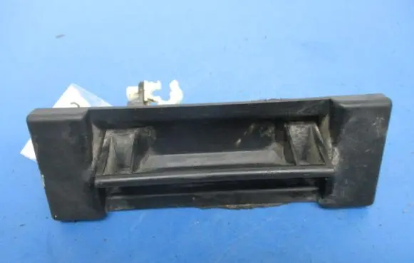 KIA Clarus Tailgate/trunk/boot exterior handle