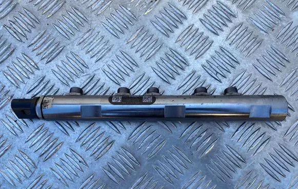 Toyota Verso Fuel main line pipe 7823460 0445214237 0281002948