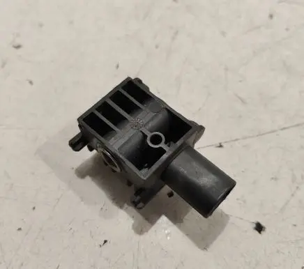Mercedes-Benz ML W164 Airbag deployment crash/impact sensor 0038202826
