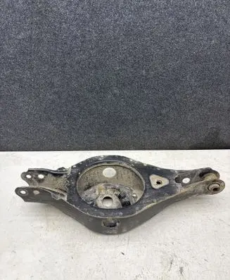 Nissan Murano Z51 Rear upper control arm/wishbone